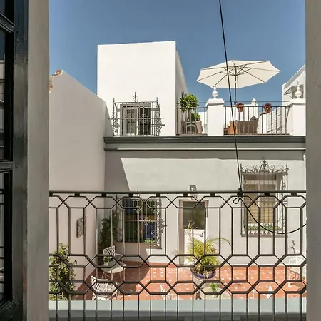 Aoa Center Cathedral Apartment