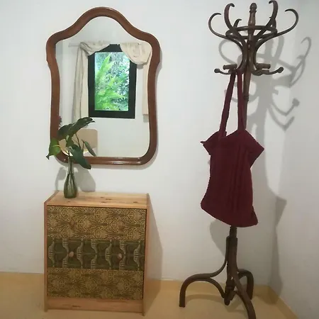 Arte Y Descanso En * Seville
