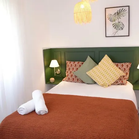Giralda Center. Best Location. San Bernardo