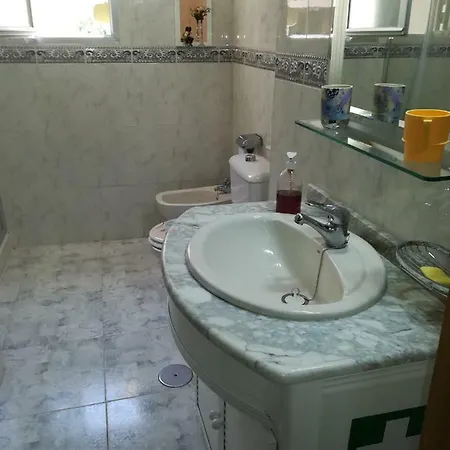 Homestay En Casa Particular *