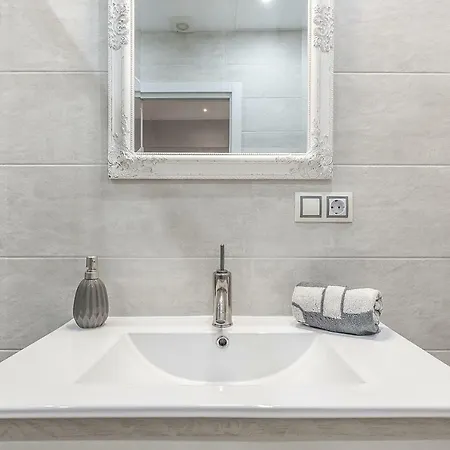 Apartment Minimalismo De Vanguardia Con Altas Calidades 1 Br *