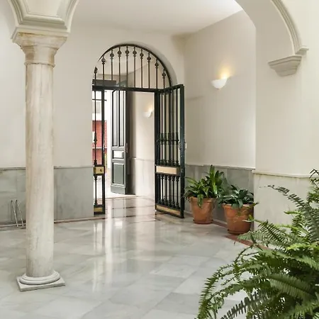 Plaza 2* Sevilla