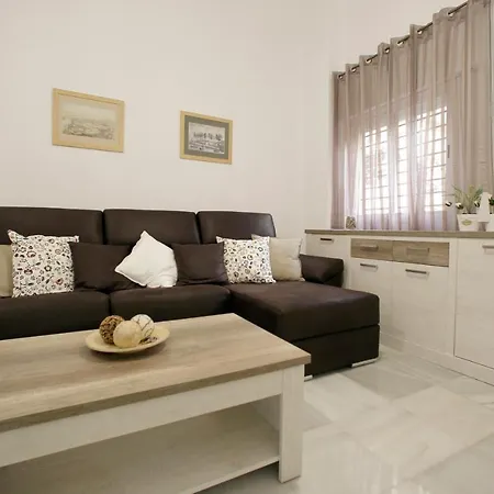 Apartment Santa Ana Donkey Seville