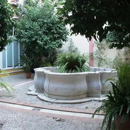 Apartment Santa Ana Donkey Seville