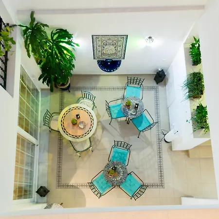 Triana Luxury 3*