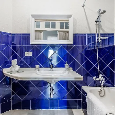 Apartamento Karivu Tintes * Seville