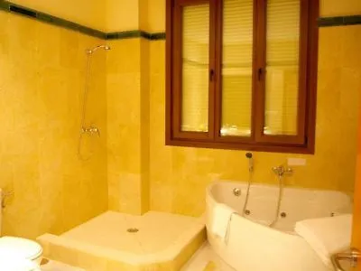 Lux Sevilla Apartment *