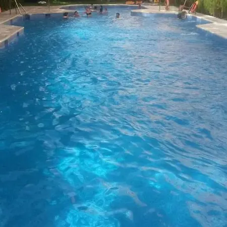 Apartamento Wifi,parking Y Piscina En Frente Fibes * Sevilla