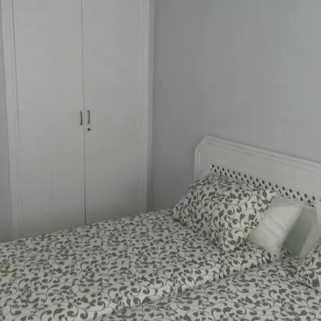 Apartamento Wifi,parking Y Piscina En Frente Fibes