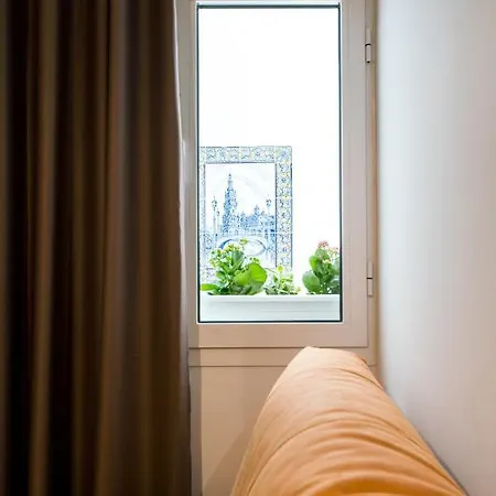 Unique House - Private Spa&pool -stayinseville Holiday home