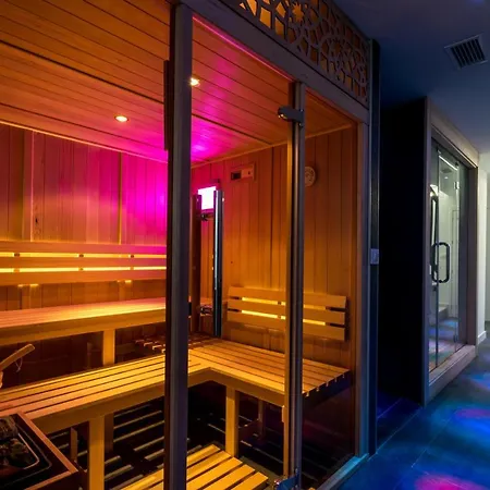 Unique House - Private Spa&pool -stayinseville