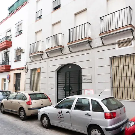 123 Calle San Vicente Seville