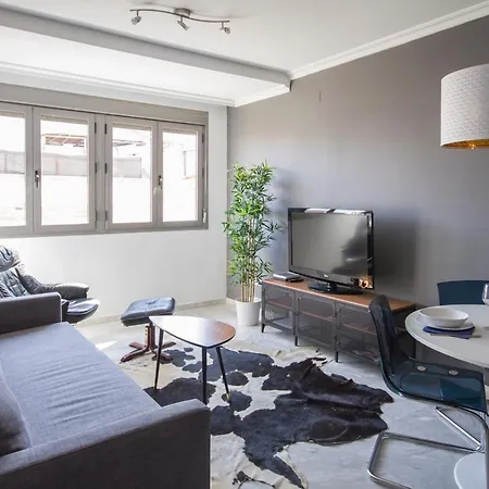 Apartment Apt Calle Froilan De La Serna *