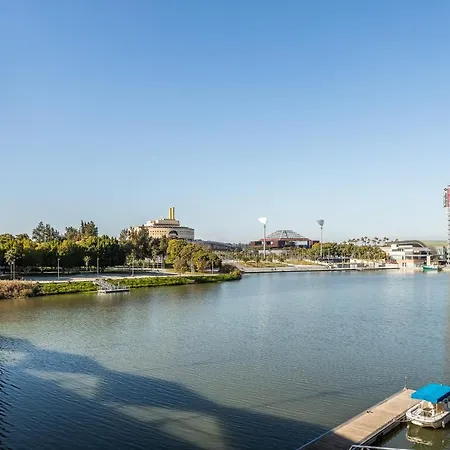 Waou Cosy I Cathedral Apartment Seville