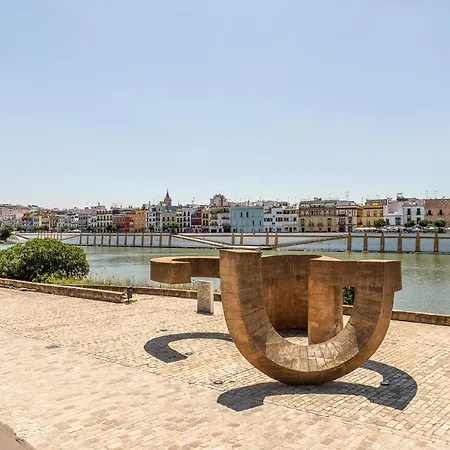 Waou Cosy I Cathedral Apartment Seville