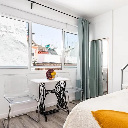 Waou Cosy I Cathedral Apartment *