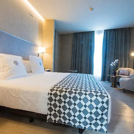 America Hotel 4*