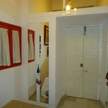 House With 2 Bedrooms In Sevilla, With Enclosed Garden And Wifi - 80 K