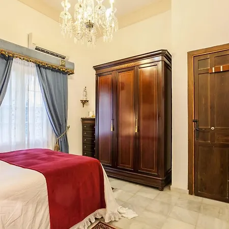 House With 2 Bedrooms In Sevilla, With Enclosed Garden And Wifi - 80 K Apartment Seville