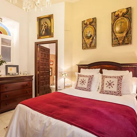 House With 2 Bedrooms In Sevilla, With Enclosed Garden And Wifi - 80 K