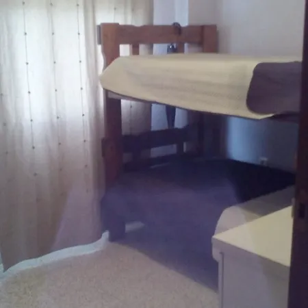 With 3 Bedrooms In Sevilla, With Wonderful View, Enclos *