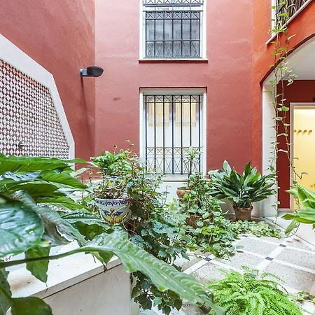 Precioso En Santa Cruz Lirio Bajo Apartment Seville