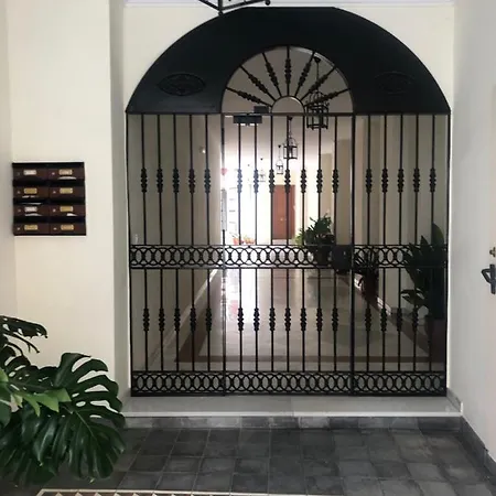 Apartment En Pleno Centro De 3 3 Banos Privados