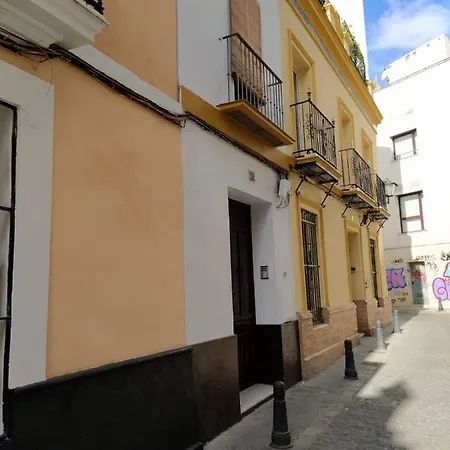 Centrico, Patio Tipico Sevillano Seville