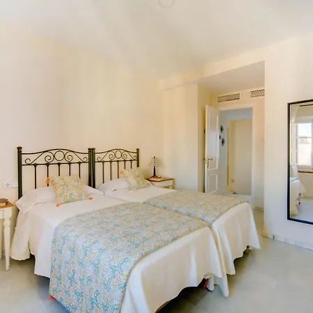 Eva Recommends San Pablo Duplex * Seville