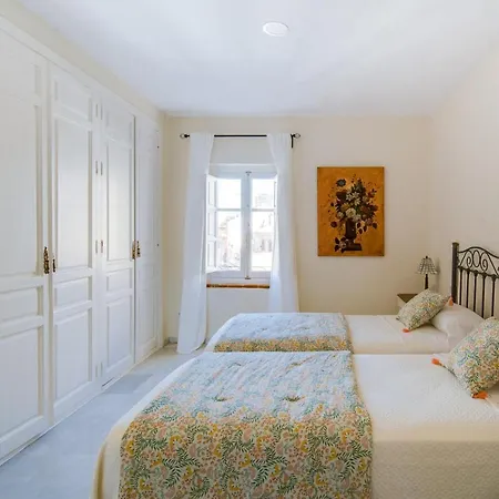 Eva Recommends San Pablo Duplex Seville