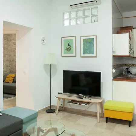 Centrico, Patio Tipico Sevillano Apartment Seville