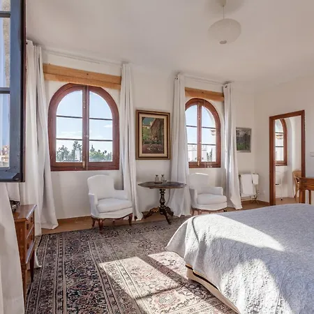 Villa Elvira, Exclusive Pool And Gardens In The Heart Of Seville