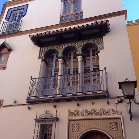 With Access To Rooftop Terrace Apartamento Sevilha