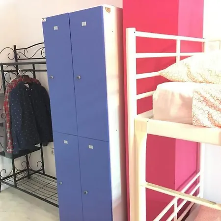 The Spot Πανσιόν Σεβίλλη