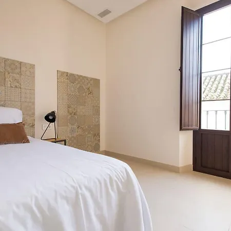 Q&q Cathedral Hotel