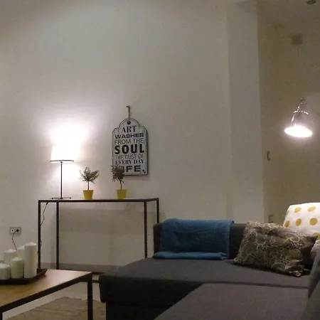 Q&q Cathedral Hotel 3*