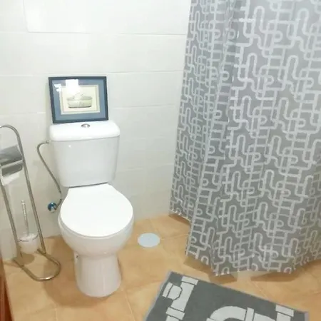 One Bedroom House With Garden And Wifi At Holiday home Seville