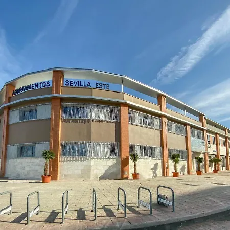By Qhotels * Sevilla
