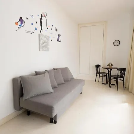Historic House In City Center Seville