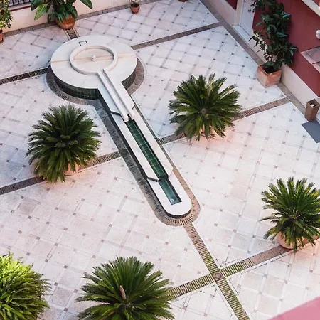 Lirio Donkey Parking * Sevilla