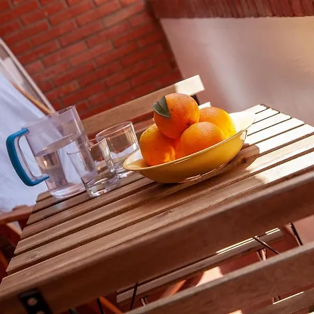 Apartment Luminoso Y Acogedor En Sevilla. A/c. *