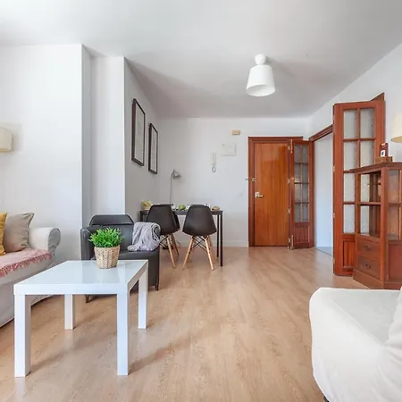 Luminoso Y Acogedor En Sevilla. A/c. Apartment
