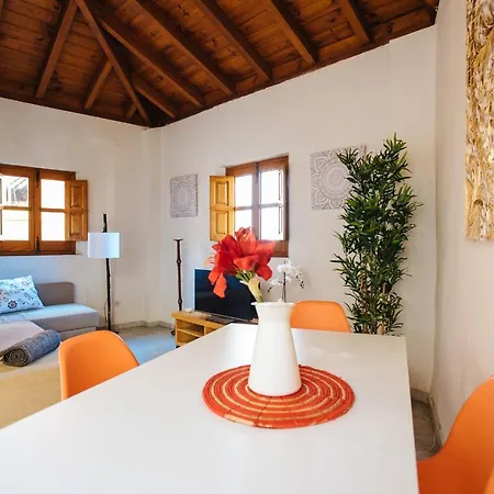 Divi Centro Apartment *