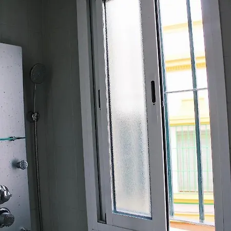 Wish Hiniesta De Apartment