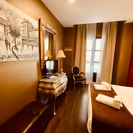 Hotel Palace