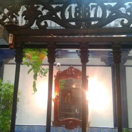Angeles Seville