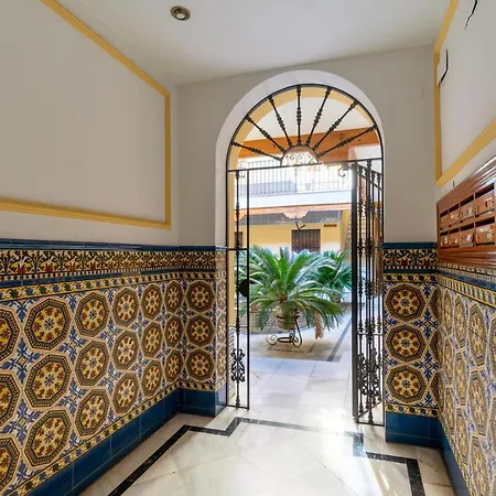 Apartment Svl - Sunny And Bright At Historical Center *