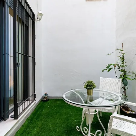 Apartamento Con Terraza En El Centro Historico Apartment *