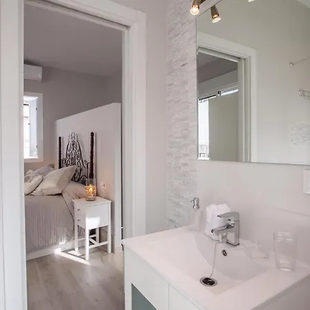 Atico Duplex Gran Terraza ↑ Calidades 2 Hab 2banos Seville