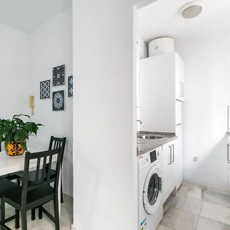 Svl - Sunny And Bright At Historical Center Apartment